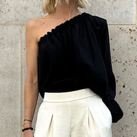 BLOUSE PIA ONE-SHOULDER "BLACK"